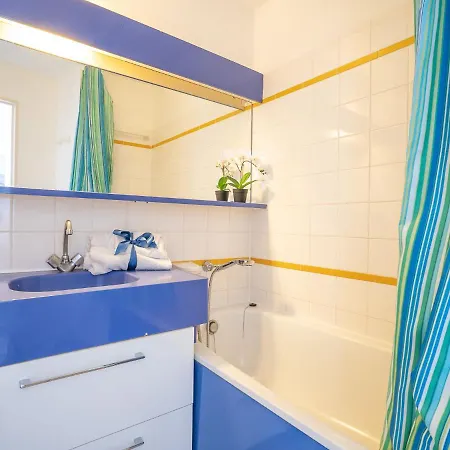 Apartamento Village Cap Esterel - Le Village-64 By Interhome Saint-Raphaël