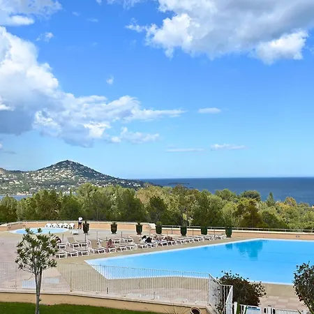 Village Cap Esterel - Le Village-64 By Interhome